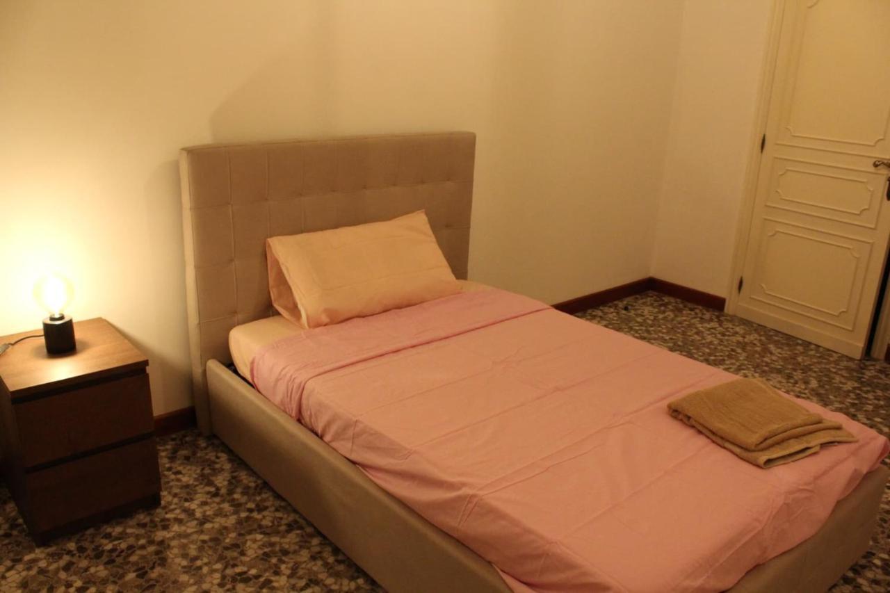 Apartment Little Бари Екстериор снимка