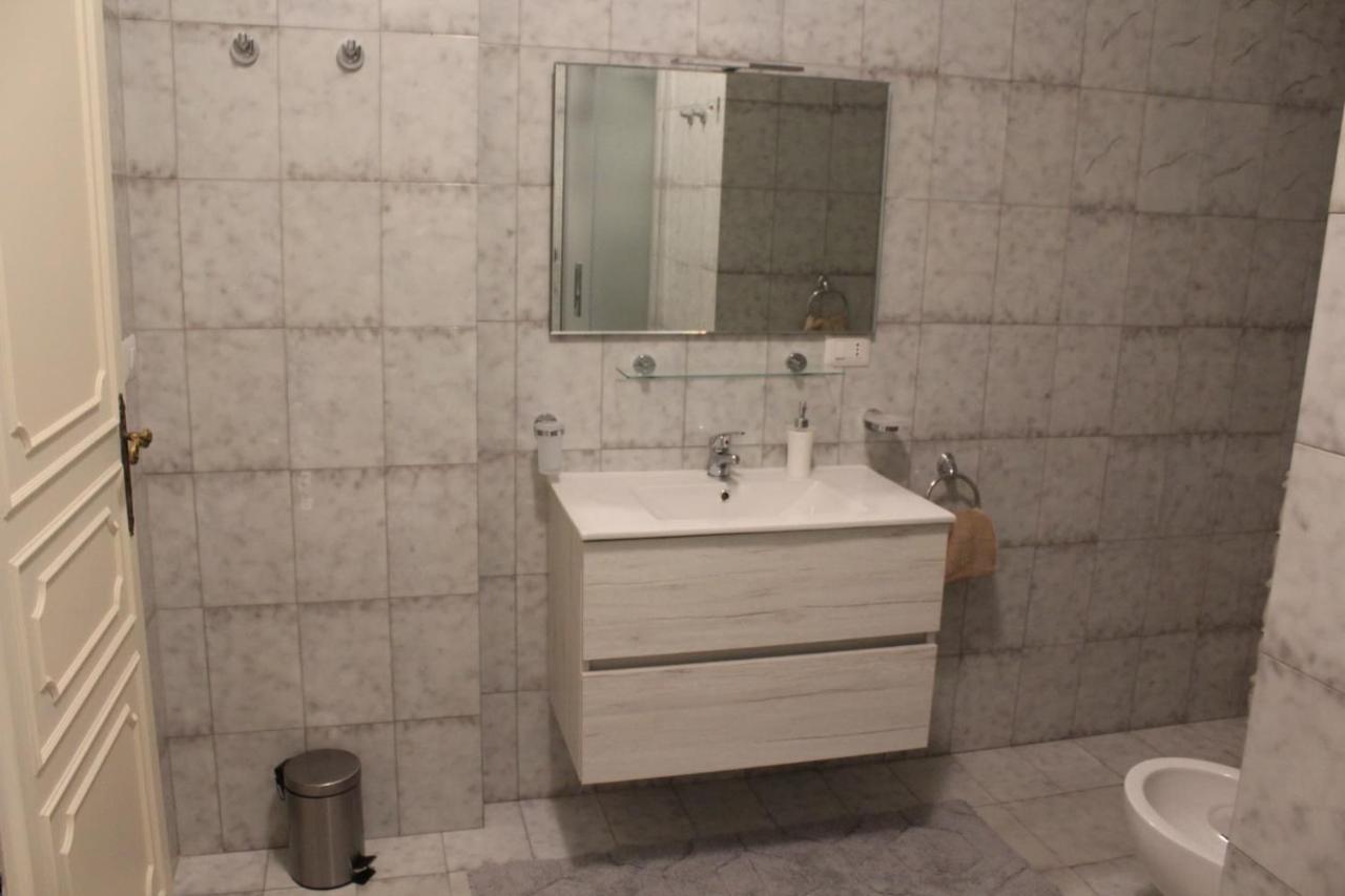 Apartment Little Бари Екстериор снимка