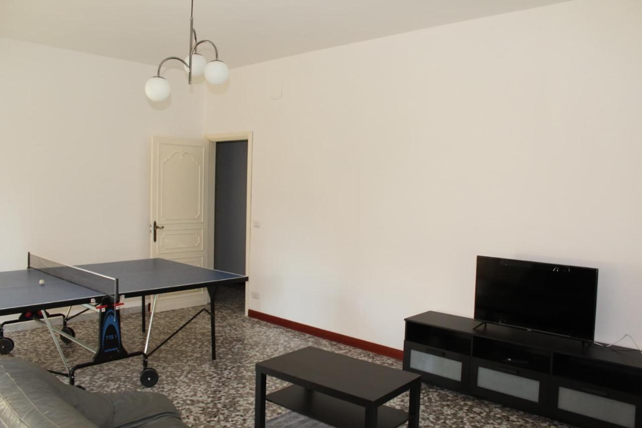 Apartment Little Бари Екстериор снимка
