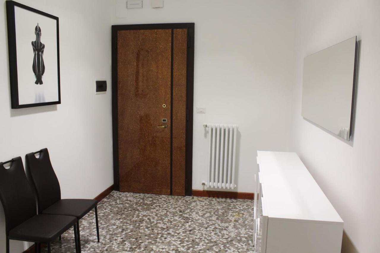 Apartment Little Бари Екстериор снимка