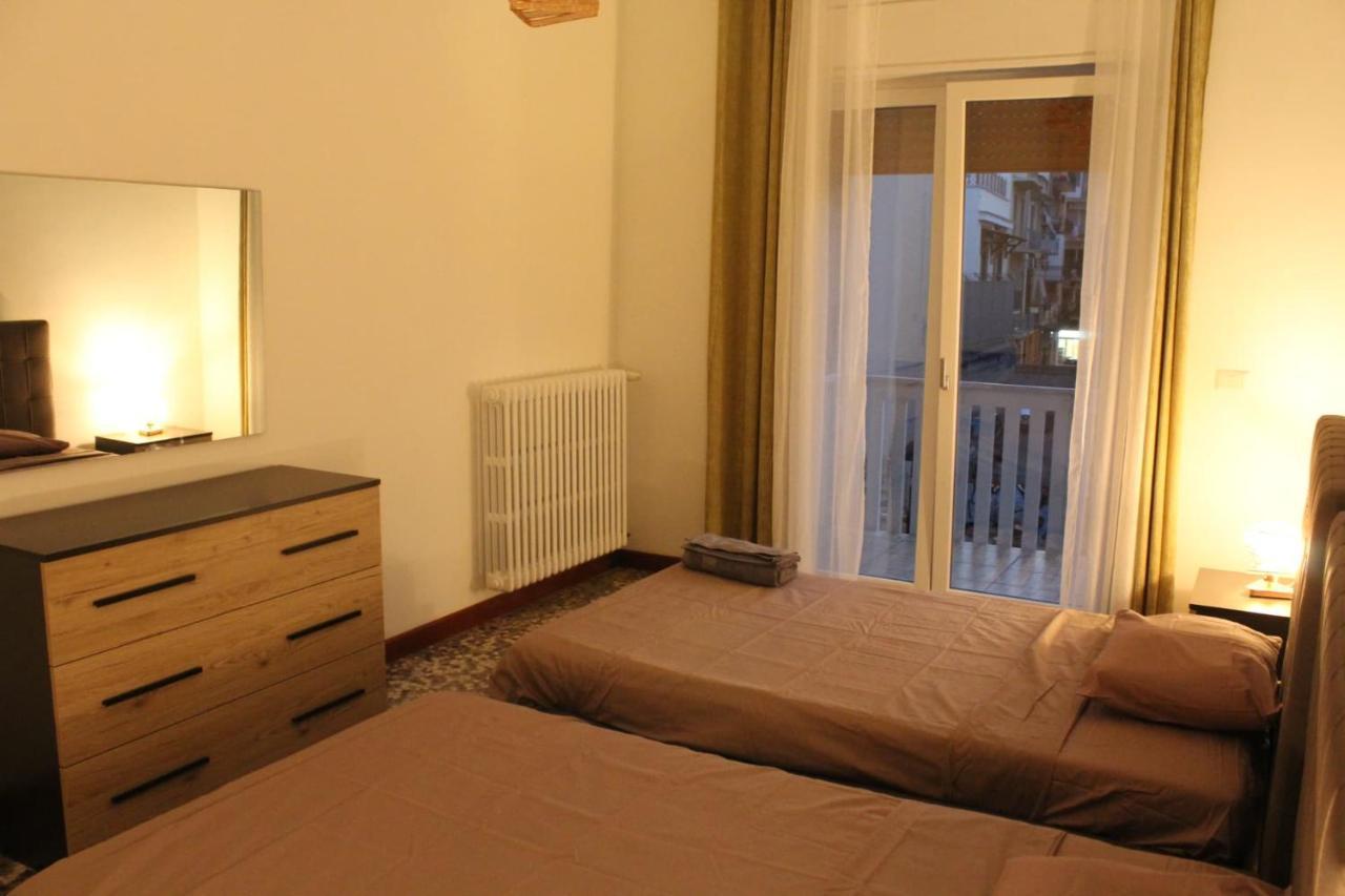 Apartment Little Бари Екстериор снимка