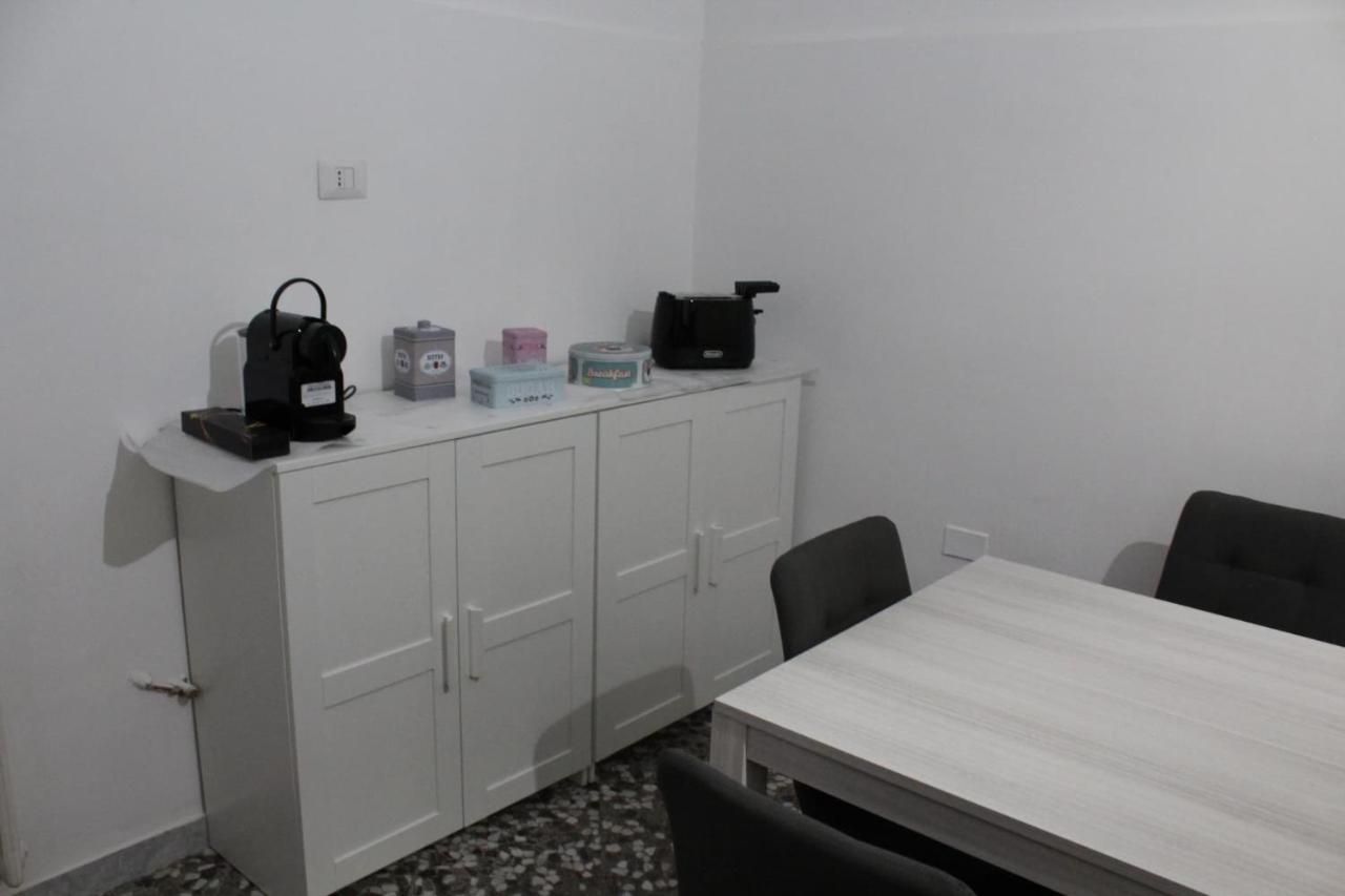 Apartment Little Бари Екстериор снимка