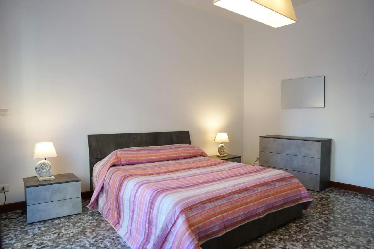 Apartment Little Бари Екстериор снимка