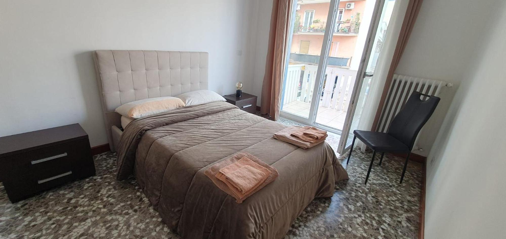 Apartment Little Бари Екстериор снимка