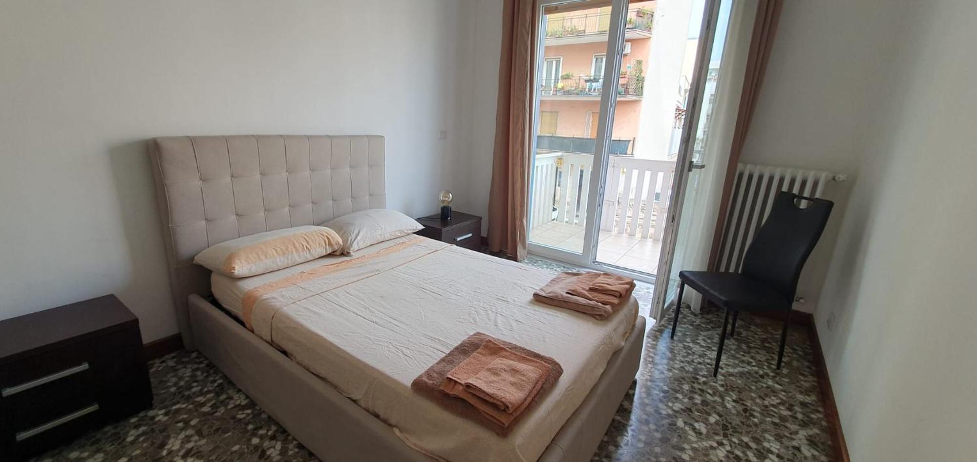 Apartment Little Бари Екстериор снимка